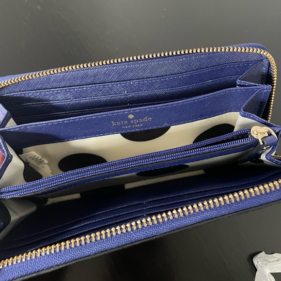 Kate Spade Wallet - Picture 2 of 7